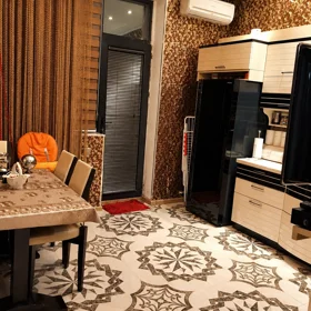 In Baku 100.0 m² apartment is for sale - Image 10