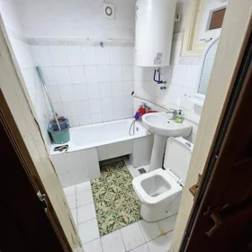 In Baku 80.0 m² apartment is for rent - Image 7