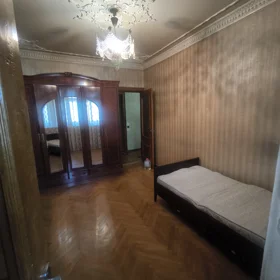 In Baku 88.0 m² apartment is for rent - Image 3