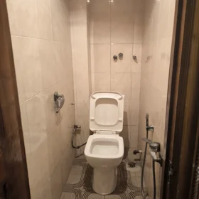 In Baku 88.0 m² apartment is for rent - Image 6