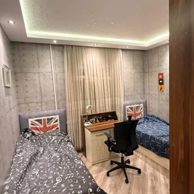 In Baku 80.0 m² apartment is for sale - Image 8