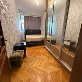 In Baku 65.0 m² apartment is for rent - Image 4