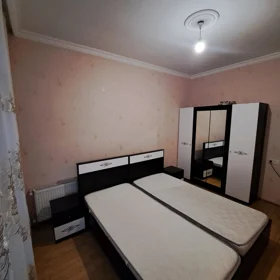 In Baku 130.0 m² apartment is for rent - Image 4