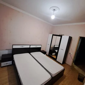 In Baku 130.0 m² apartment is for rent - Image 8