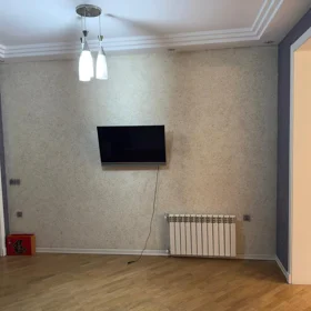 In Baku 80.0 m² apartment is for sale - Image 2