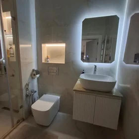 In Binəqədi rayonu 75.0 m² apartment is for sale - Image 9