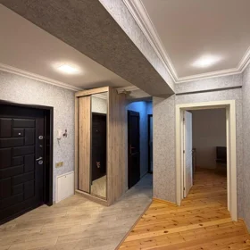 In Baku nan m² apartment is for sale - Image 10