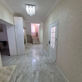 In Sabunçu rayonu 220.0 m² house with 6.0 rooms is for sale - Image 5