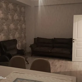 In Khirdalan 75.0 m² apartment is for rent - Image 8