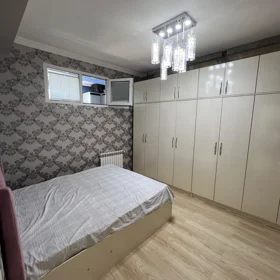 In Khirdalan 70.0 m² apartment is for rent - Image 5