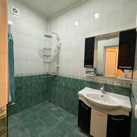 In Baku 60.0 m² apartment is for rent - Image 2