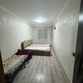 In Khirdalan 65.0 m² apartment is for rent - Image 8