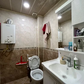 In Binəqədi rayonu 35.0 m² apartment is for sale - Image 5