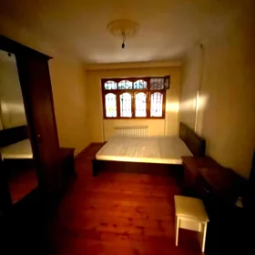 In Baku 90.0 m² apartment is for rent - Image 6