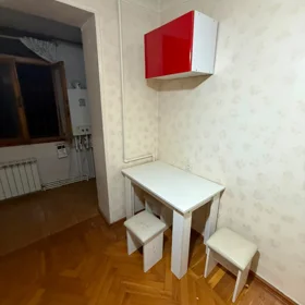 In Baku 90.0 m² apartment is for rent - Image 9