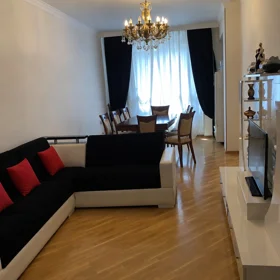 In Baku 88.0 m² apartment is for sale - Image 2