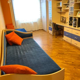 In Baku 105.0 m² apartment is for sale - Image 2