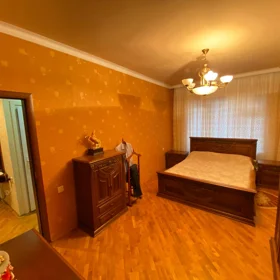 In Baku 105.0 m² apartment is for sale - Image 9