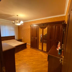 In Baku 105.0 m² apartment is for sale - Image 10