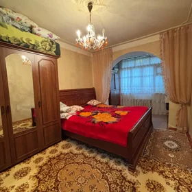 In Baku 110.0 m² apartment is for sale - Image 2