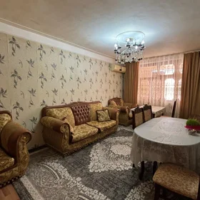 In Baku 110.0 m² apartment is for sale - Image 6