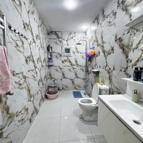 In nan 180.0 m² house with 4.0 rooms is for sale - Image 7