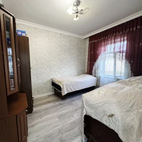 In nan 180.0 m² house with 4.0 rooms is for sale - Image 9