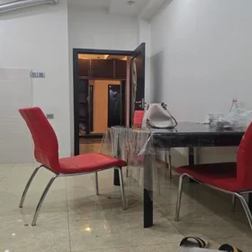 In Baku 90.0 m² apartment is for rent - Image 5