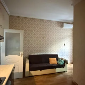 In Baku 35.0 m² apartment is for rent - Image 2