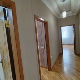 In Baku 110.0 m² apartment is for sale - Image 2