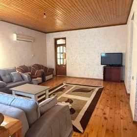 In Xəzər rayonu 200.0 m² house with 8.0 rooms is for rent - Image 8