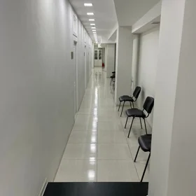 In Baku 270.0 m² commercial is for sale - Image 3