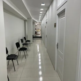 In Baku 270.0 m² commercial is for sale - Image 4