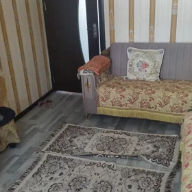 In Baku 90.0 m² apartment is for sale - Image 6