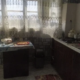 In Baku 90.0 m² apartment is for sale - Image 8