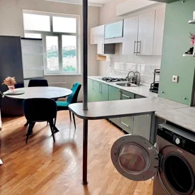 In Baku 80.0 m² apartment is for rent - Image 6