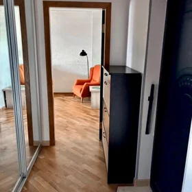 In Baku 80.0 m² apartment is for rent - Image 9