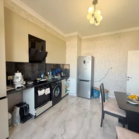 In Baku 96.0 m² apartment is for sale - Image 9