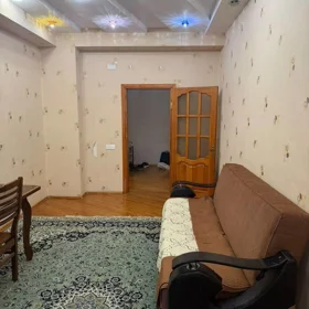 In Baku 90.0 m² apartment is for rent - Image 2