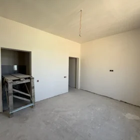 In Khirdalan 390.0 m² house with 7.0 rooms is for sale - Image 8