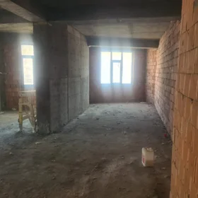 In Baku 170.0 m² apartment is for sale - Image 5