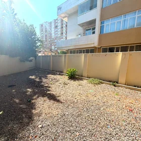 In Baku 430.0 m² house with 6.0 rooms is for sale - Image 5