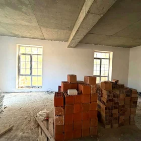 In Baku 430.0 m² house with 6.0 rooms is for sale - Image 9
