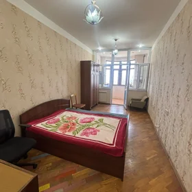 In Baku 90.0 m² apartment is for rent - Image 4