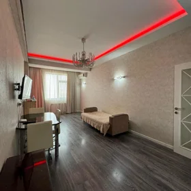 In Baku 70.0 m² apartment is for rent - Image 4