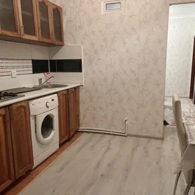 In Baku 74.0 m² apartment is for rent - Image 2