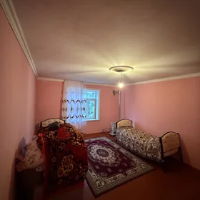 In nan 100.0 m² house with 4.0 rooms is for sale - Image 10