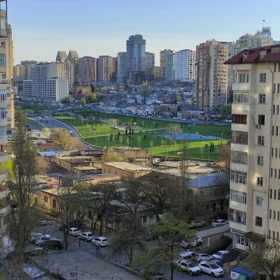 In Baku 140.0 m² apartment is for rent - Image 7