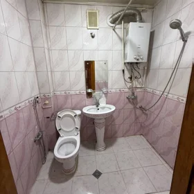 In Baku 60.0 m² apartment is for rent - Image 7