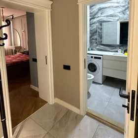 In Baku 70.0 m² apartment is for rent - Image 2